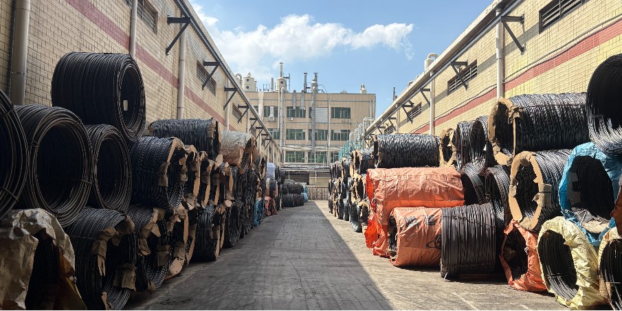 钢铁是怎样炼成的？